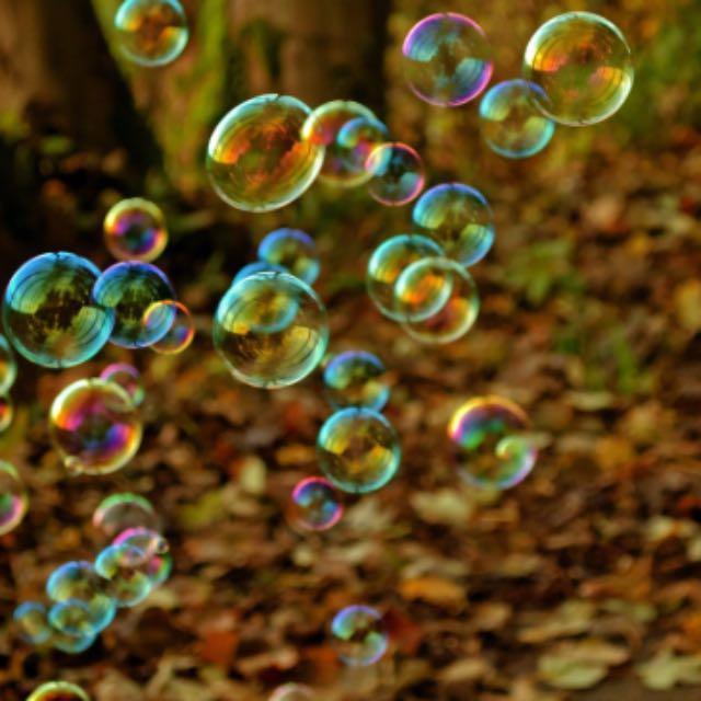 圆环可以展成直线，球面为什么就不能展成平面？