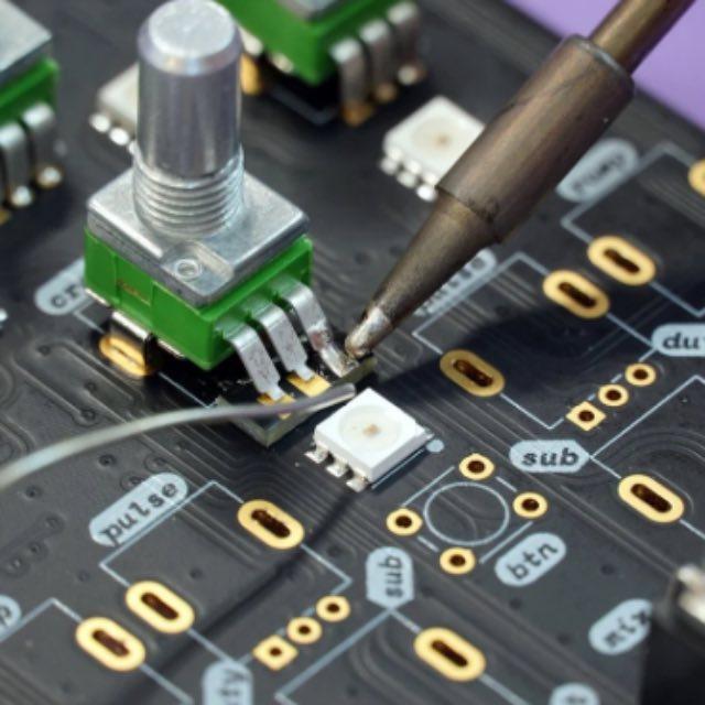 为什么拥有巨大规模集成电路的 CPU 不会出错?