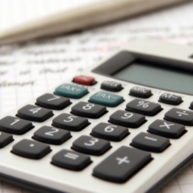 数学中，f'(x) 和 (f(x))' 到底有什么区别？