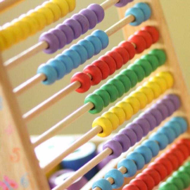 为什么要引入矩阵这个数学工具?它能简化哪些不用矩阵会复杂的问题?