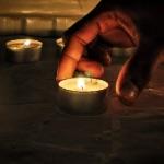 人类和多数动物为什么选择进化能看见可见光波段，而不是微波或无线电红外波段？