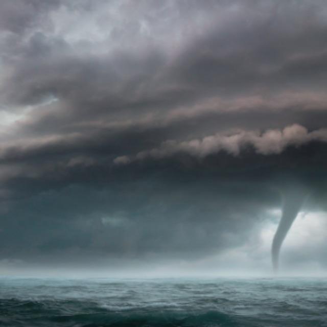 如果一个东西明确存在，但不对任何事物产生影响且永不被发现，那它还算存在吗？