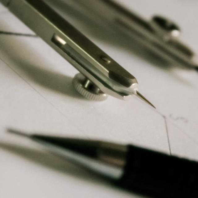 当教室突然安静——扰动，突变与回复