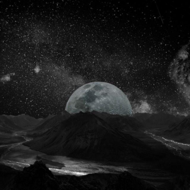 有没有这样一种行星,其上面所有地方都是全天白昼?