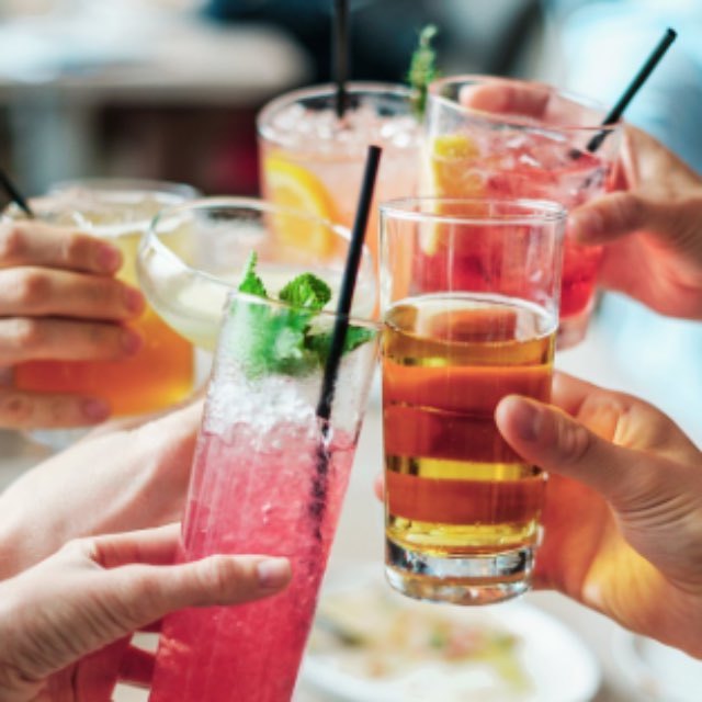 如果李白喝现代的酒,会写出怎样的佳句?