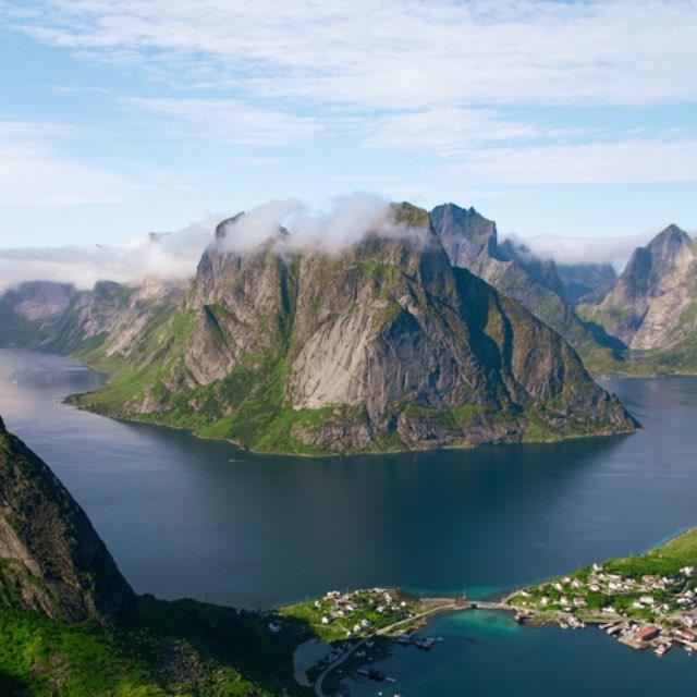 冷兵器时期，把首都建在一个小岛上，小岛跟大陆相连，能保证不被攻破吗？