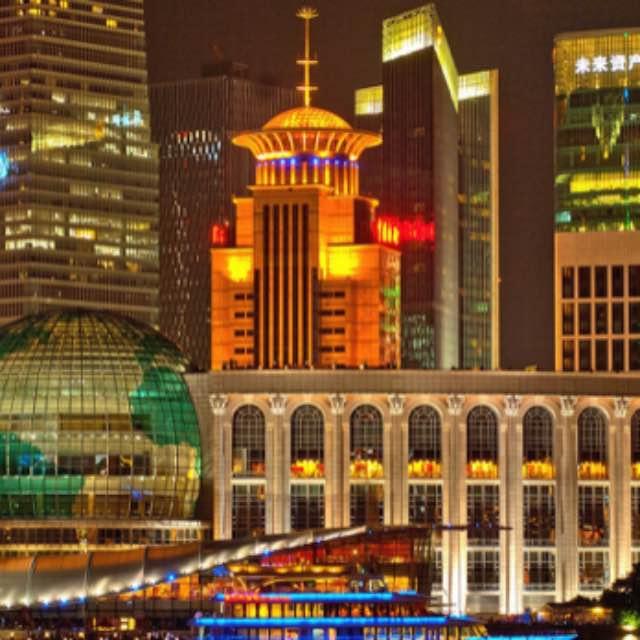 世界上哪个城市高楼群最壮观？