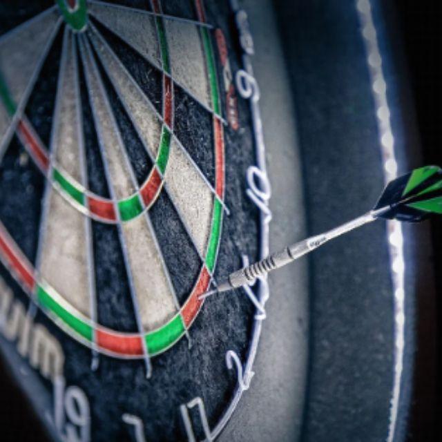 弟弟想放弃上大学去打电竞咋办?