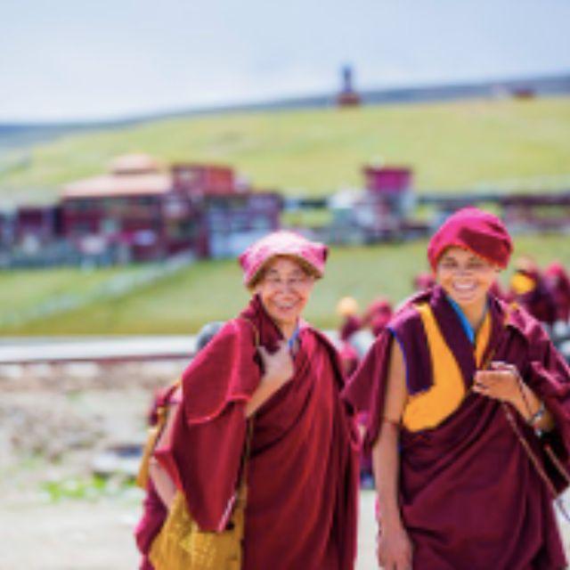 都是藏族，为什么分西藏和青海？