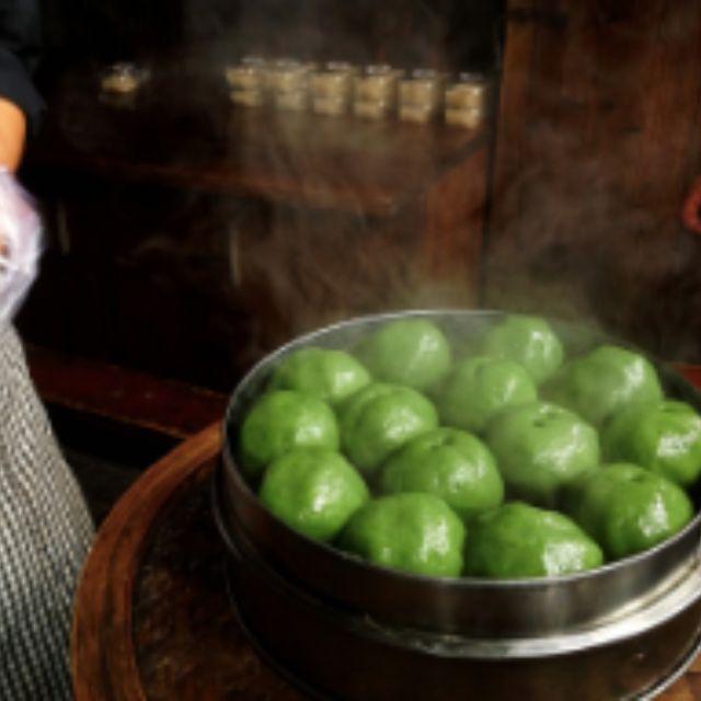 乌饭叶能让米饭变黑的原理是什么，还有哪些「植物染」的有趣食物？