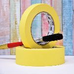 在拉开透明胶带时，为什么慢速拉开的部分会出现条状不透明带，而快速拉开的部分就是透明的?