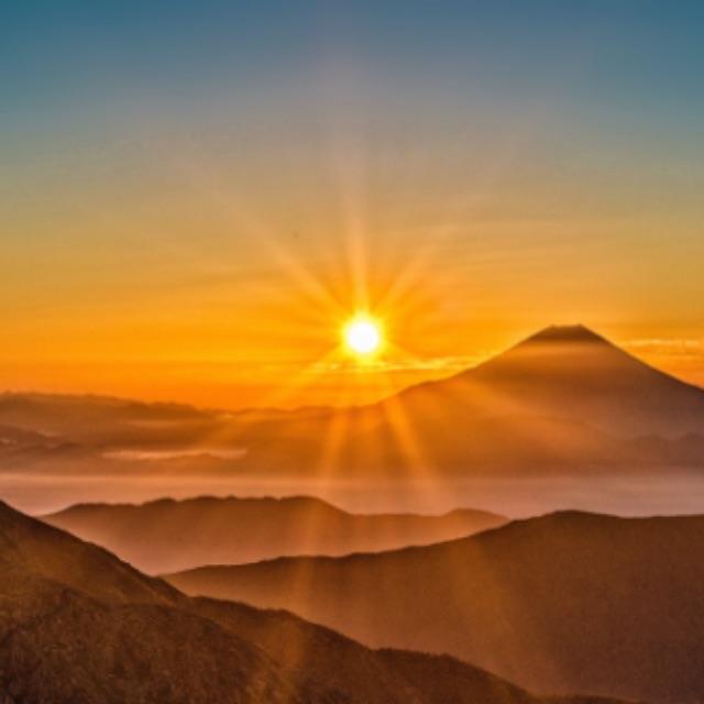 为什么日语中人名同样是 ASUKA 可以是飞鸟或明日香?