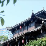 历史上有哪些意志力强大到远远异于常人的人物？