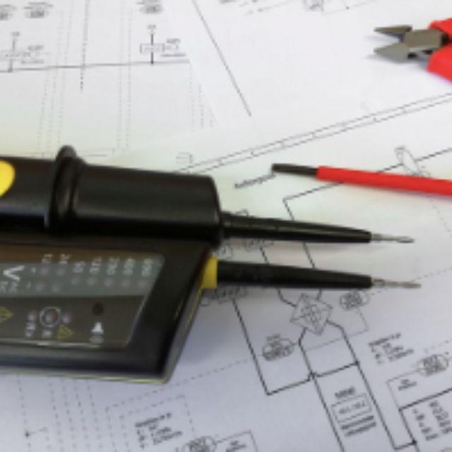 大型电器接地的那一根，如果单拿出来插到塑料塑料小花盆里，可以实现其原有功能么？