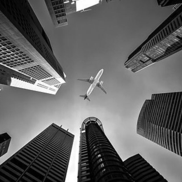 飞机设计成白色有哪些好处？