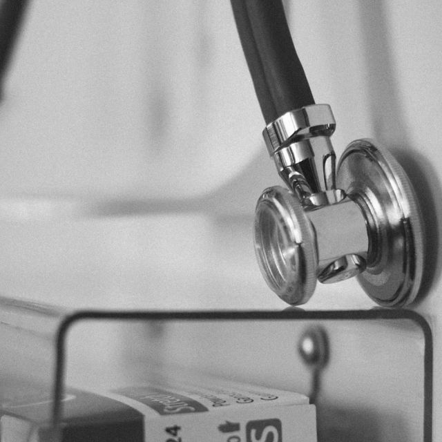 小事 · 两国医生的生死救援接力