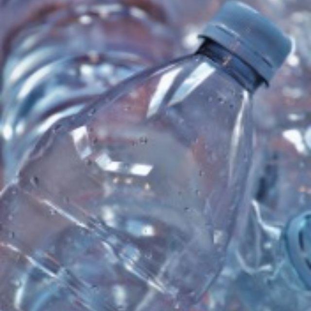 如果有一个存在了上亿年的垃圾堆，会进化出吃塑料的生物吗?