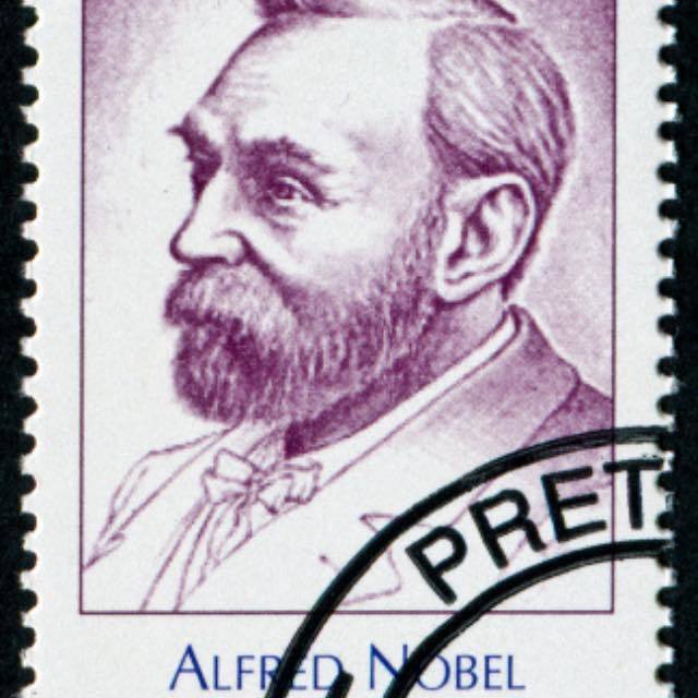 诺贝尔遗产只有 3100 万瑞典克朗，奖金怎么还没用完？