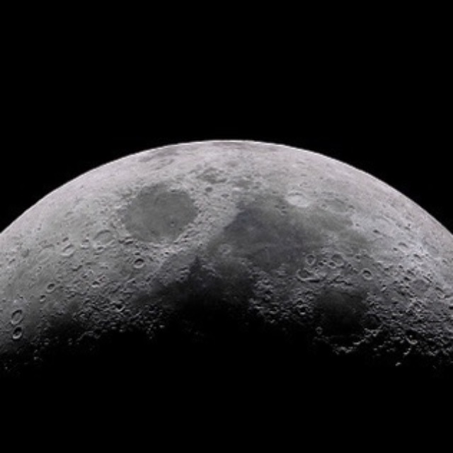 月球真是自然形成的吗？