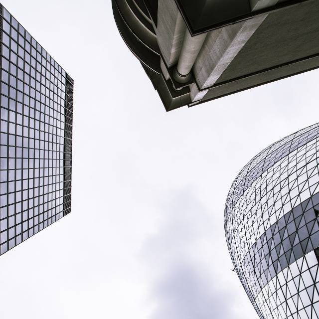 现在大量 33 层的高层住宅未来怎么拆迁？