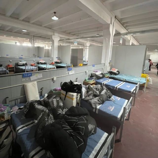 住在方舱医院是一种怎样的体验？ 