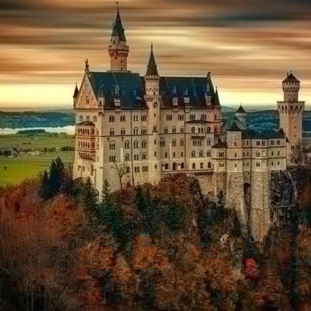 国王是 King，女王是 Queen，国王的妻子也是 Queen，为何女王的丈夫不是 King？