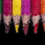 为什么三原色在屏幕上是红绿蓝，在纸上是品黄青？