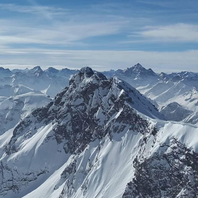 泰山那么矮，为啥是五岳之首？