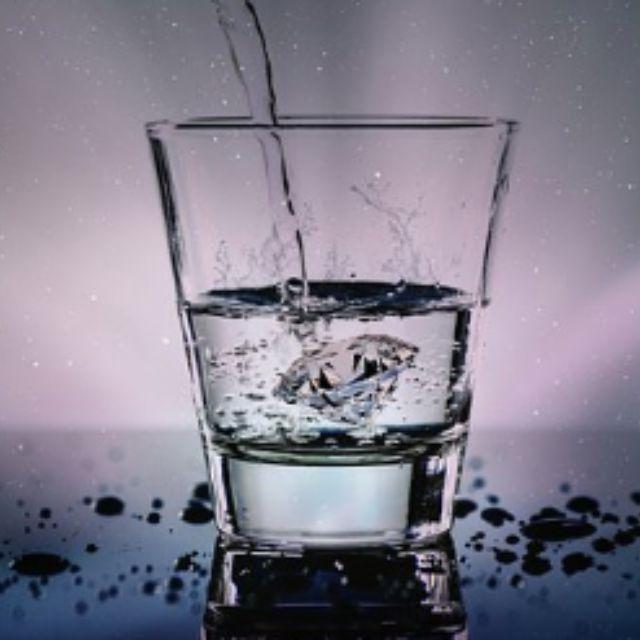 我们可以让凉水迅速变热，为什么不能让热水迅速变凉呢？