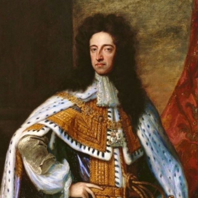 为什么法国没有了王室而英国王室还能存留？