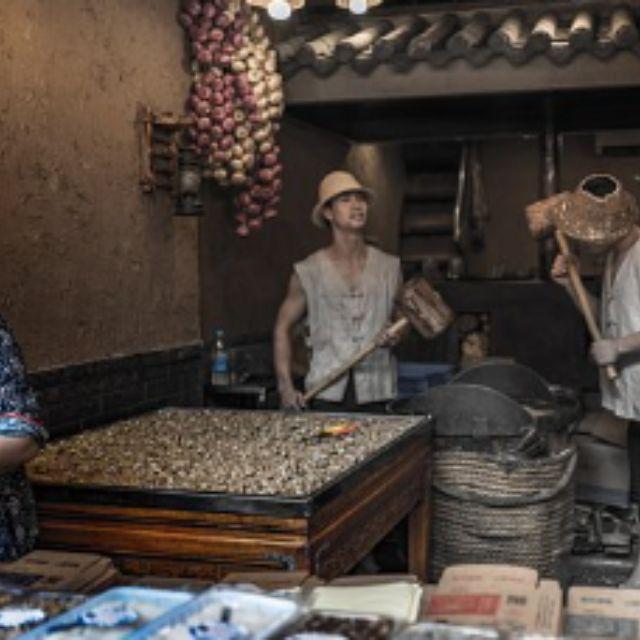 如果回到夏朝，我该带什么回来以证明夏朝存在？