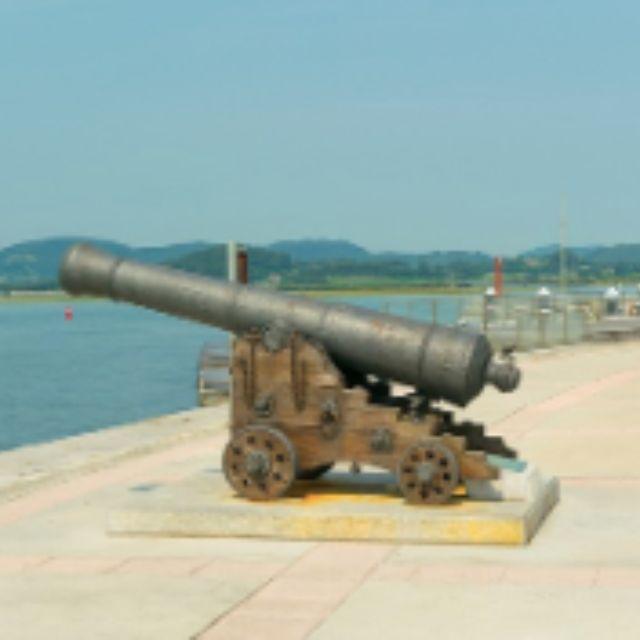 为什么火炮战舰的副炮会从炮廓为主演变为炮塔式为主？