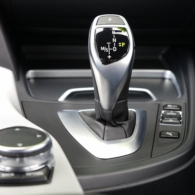 为什么现在的汽车档把越来越小，是造型需求还是功能需求？