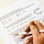 哪些数学命题曾经长期被误认为是正确的，但之后被严格证明是错的？