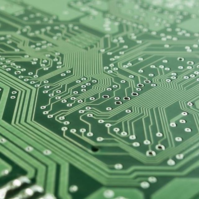 为什么 CPU 几乎全是方形的，别的形状就不行吗？