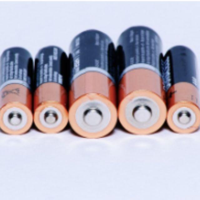 锂电池经常爆炸，为啥不用（便宜，很重，安全）的铅酸电池？