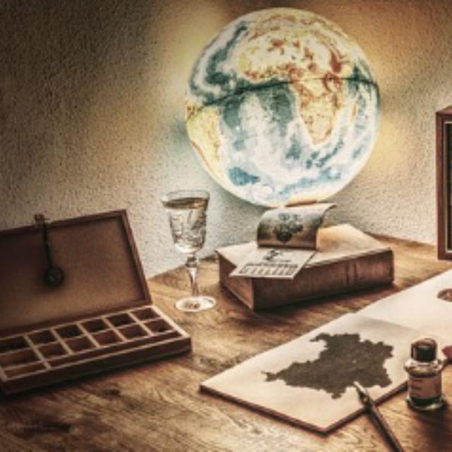 地图投影怎么做到按条件（等角、等面积、等距）投影的？